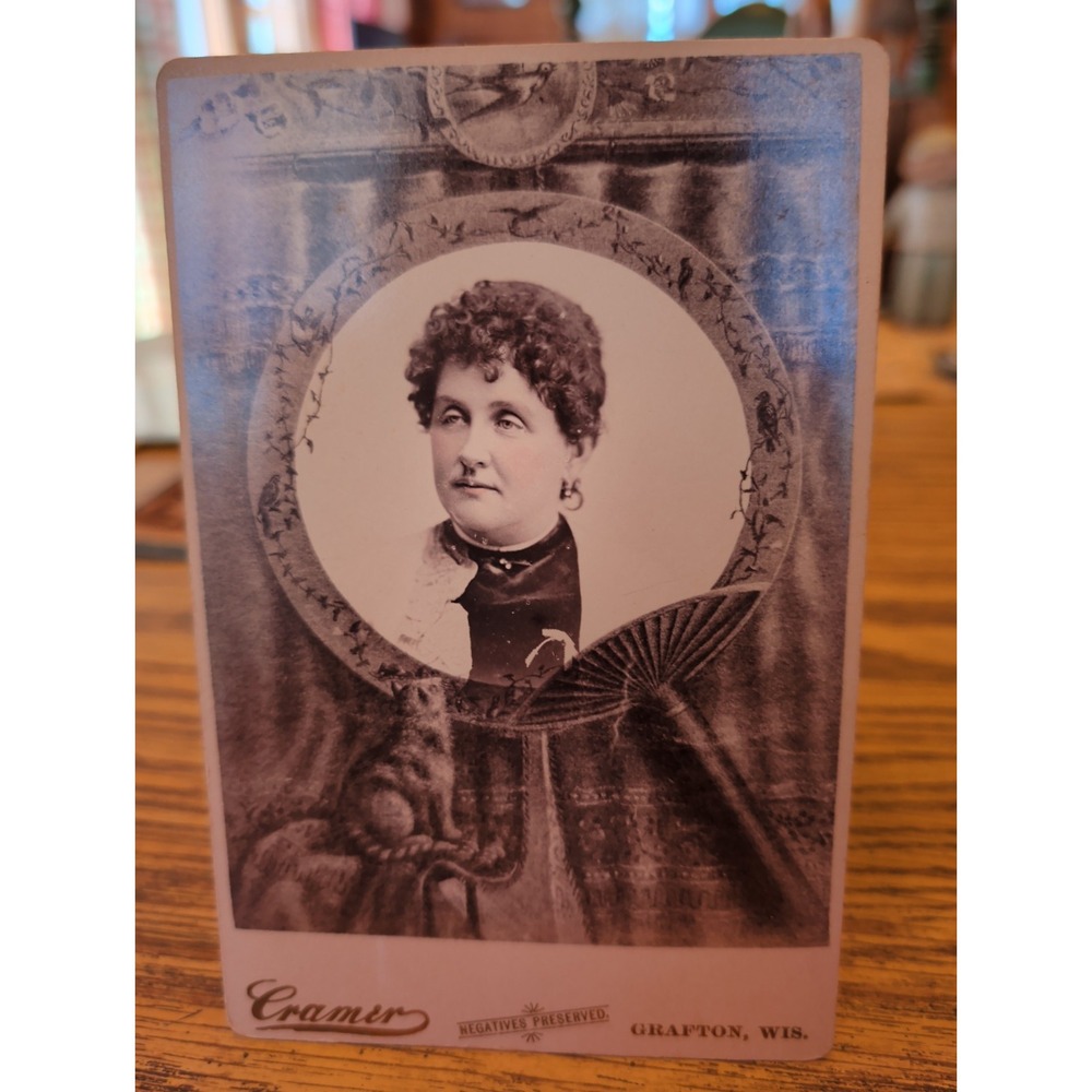Antique Cabinet Card Woman Lady Victorian Portrait Grafton Wisconsin Cramer